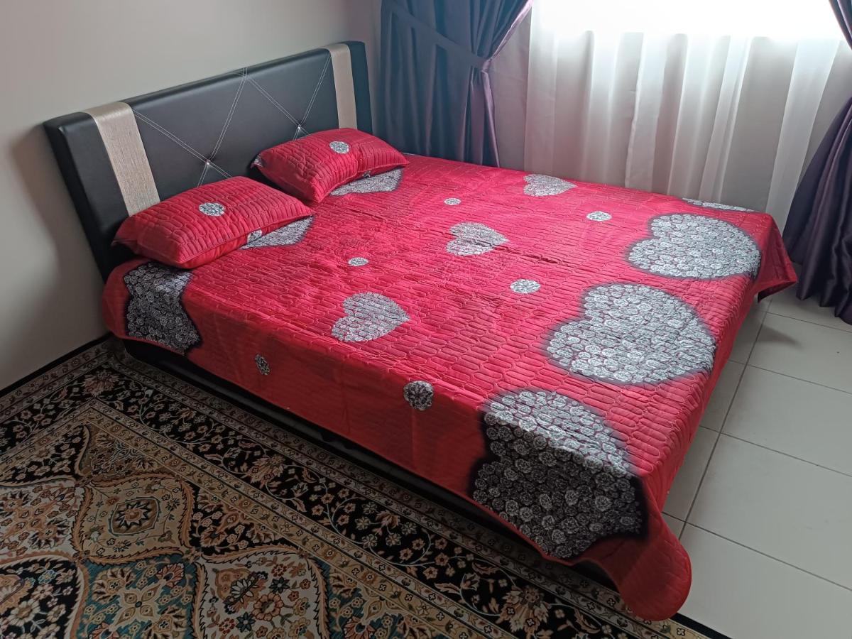 Aisy Homestay Putrajaya Cyberjaya Klia Кампунг Денгкил Екстериор снимка