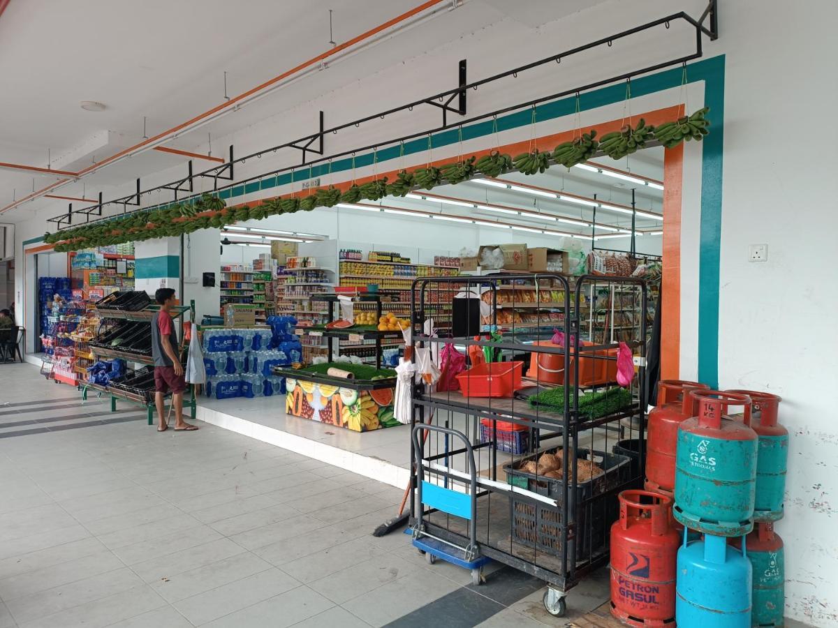 Aisy Homestay Putrajaya Cyberjaya Klia Кампунг Денгкил Екстериор снимка