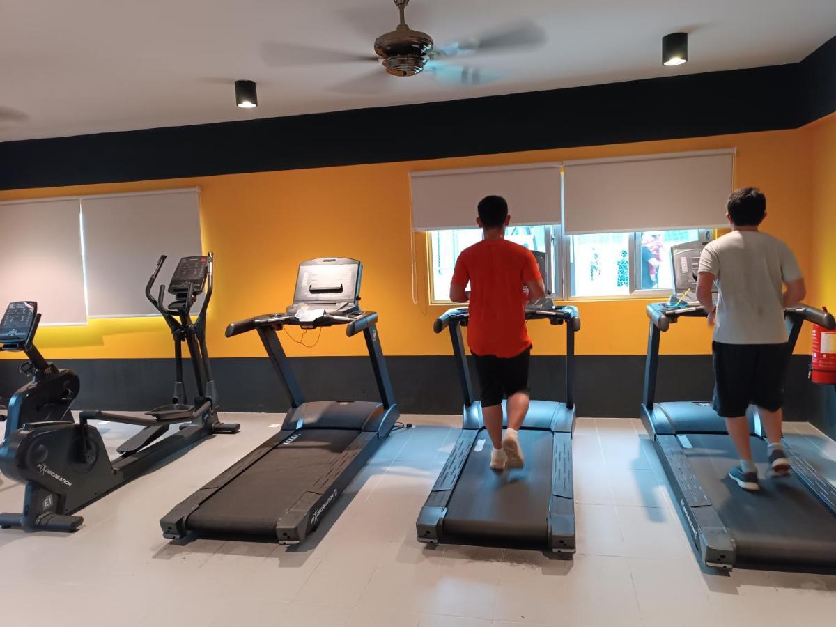 Aisy Homestay Putrajaya Cyberjaya Klia Кампунг Денгкил Екстериор снимка