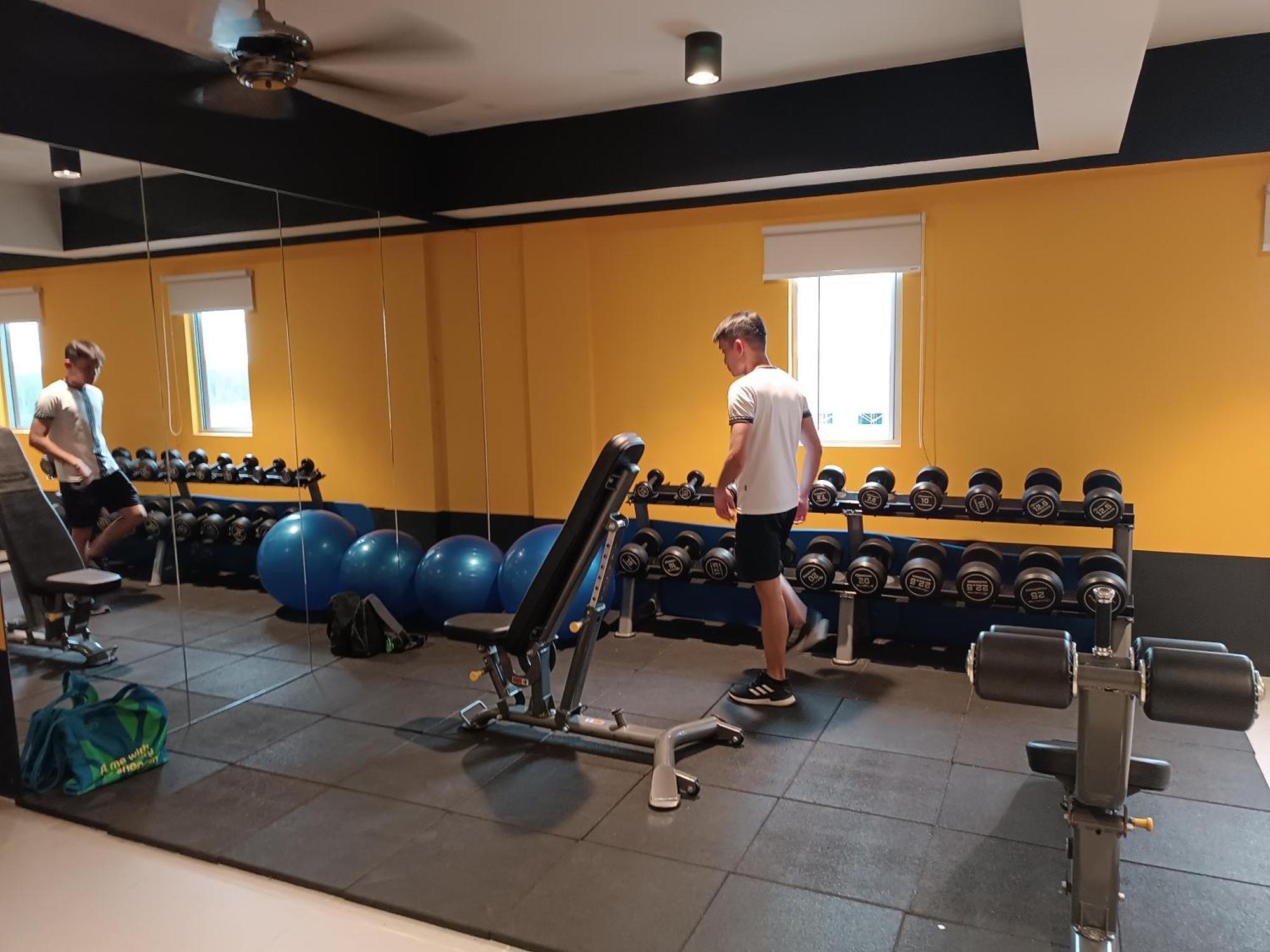 Aisy Homestay Putrajaya Cyberjaya Klia Кампунг Денгкил Екстериор снимка